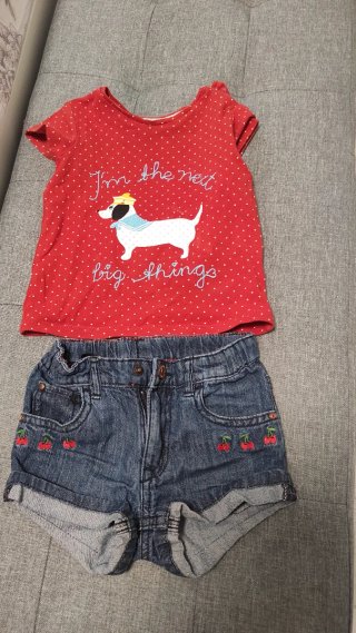 Completo neonata: maglietta e shorts