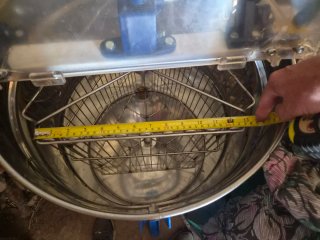 Extractor de miel casi nuevo