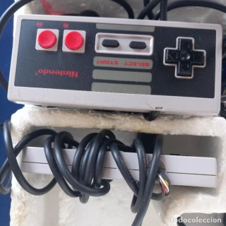 Nintendo NES Action Set PAL + mandos