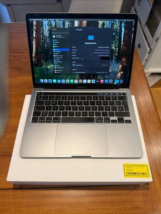 MacBook Pro 13 2020 Plata