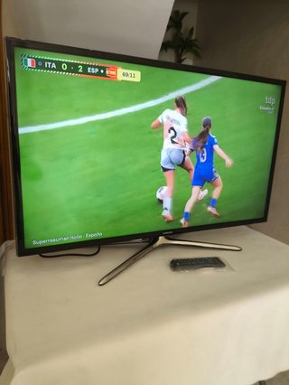 Smart TV Samsung 40 pulgadas wifi con mando