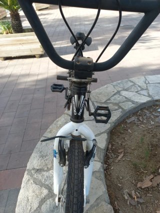 Bicicleta BMX Negra .dark & light .