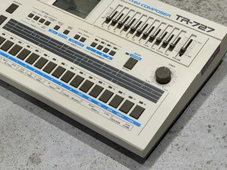 Roland TR-727