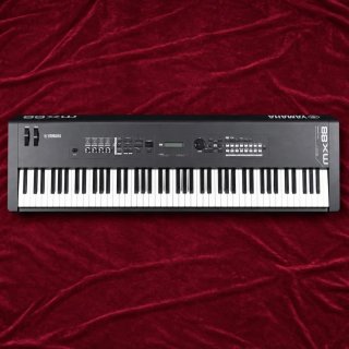 Teclado Yamaha MX88 de 88 teclas