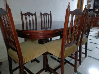Mesa comedor extensible madera y tela