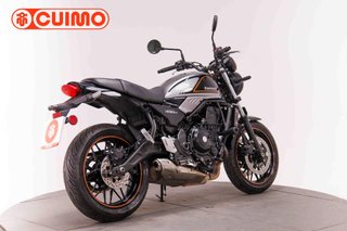 KAWASAKI Z 650 RS