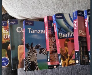 LOTE GUIAS LONELY PLANET. PRECIO X TODAS