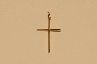 CRUZ DE ORO 18K/0.4GR