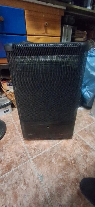 Estufa de gas negra