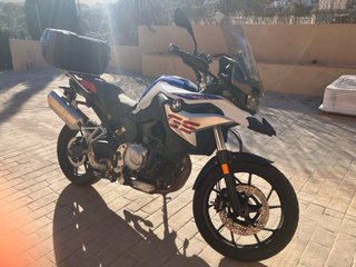 BMW F 750 GS 2023 · 15.000 km · Full · Libro BMW