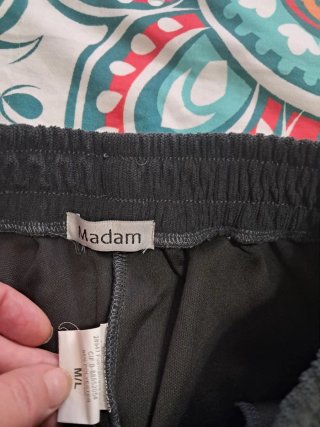 2 Pantalones de Pana Mujer