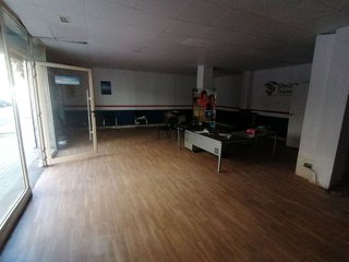 Local comercial en venta en Artigas - Llefià en Badalona
