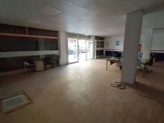 Local comercial en venta en Artigas - Llefià en Badalona
