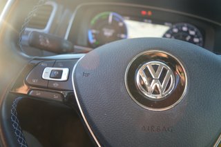 VOLKSWAGEN Golf eGolf ePower 100 kW 136CV