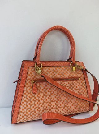 Bolso Guess Naranja y Dorado