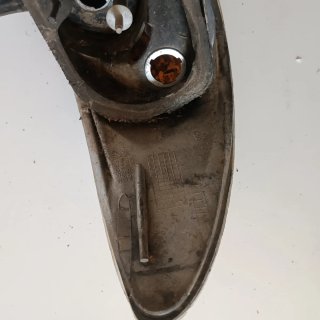 Faro delantero izquierdo