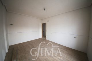 Casa adosada en venta en Tomelloso