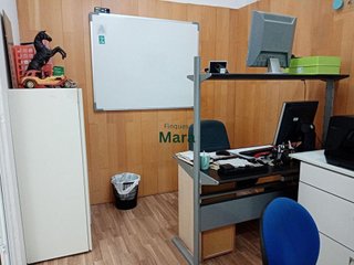 Local comercial en venta en Vinyets - Molí Vell en Sant Boi de Llobregat