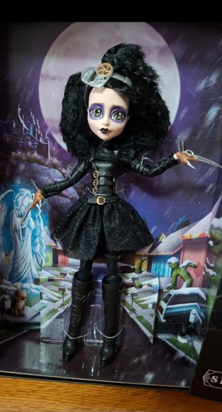 Monster High Edward Scissorhands