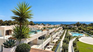 Dúplex en alquiler en Las Lomas de Río Verde en Marbella