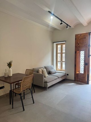 Estudio en alquiler en El Cabanyal- El Canyamelar en Valencia