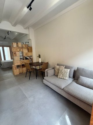 Estudio en alquiler en El Cabanyal- El Canyamelar en Valencia