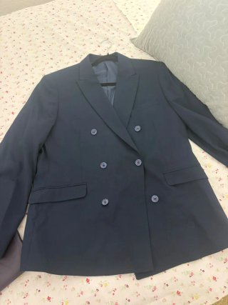 TRAJE AZUL CRUZADO,solo puesto 1 vez para una boda
