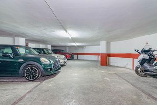 Garaje en venta en Centro - Sagrario en Granada
