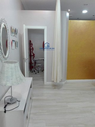 Local comercial en alquiler en San José - Varela en Cádiz