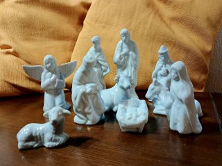 Presepe in ceramica bianca