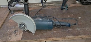 Radial Bosch GWS 20-230 JH