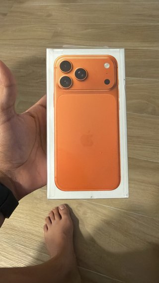 iPhone 17 Pro Max Naranja AirPods Pro