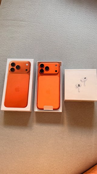iPhone 17 Pro Max Naranja AirPods Pro