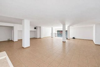 Local comercial en venta en La Salut - Lloreda en Badalona