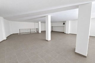 Local comercial en venta en La Salut - Lloreda en Badalona