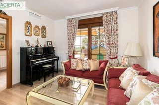 Chalet en venta en Huétor Vega