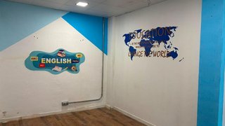 Local comercial en alquiler en El Juncal - El Plantinar en Sevilla