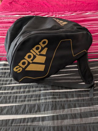 Mochila Paletero Adidas Pádel Negra Dorada