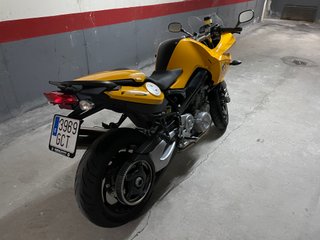BMW F800S Amarilla