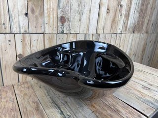 PORCELANA PARA LAVACABEZAS NEGRA MOD.1