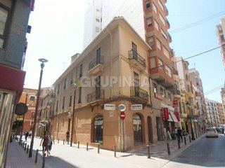 Edificio en venta en Centro en Castellón de la Plana
