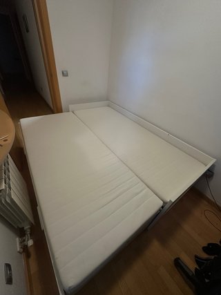Cama nido en color blanco con cajones