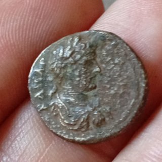 ≡ Preciosa moneda romana emperador Caracalla
