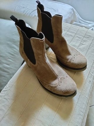 Stivaletti donna beige/marrone
