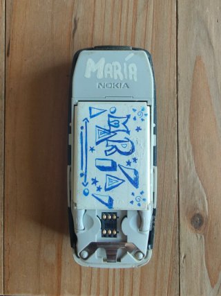 Teléfono Móvil Nokia 3310 + Funda Disneyland Paris