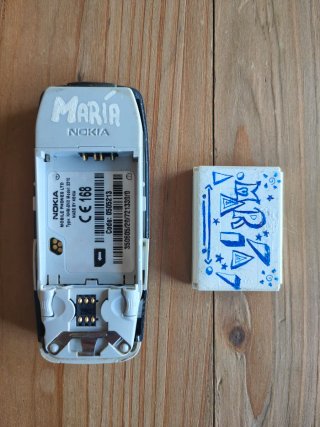 Teléfono Móvil Nokia 3310 + Funda Disneyland Paris