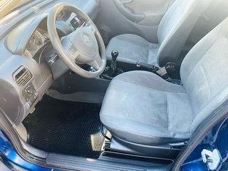 Opel Corsa cdti con solo 160.000kms