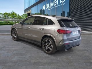 Mercedes-Benz GLA GLA 200 D