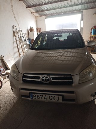 Toyota RAV4 2009