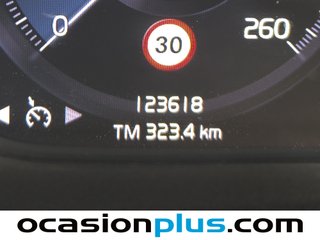 Volvo XC40 D4 Business Plus AWD Auto 140 kW (190 CV)